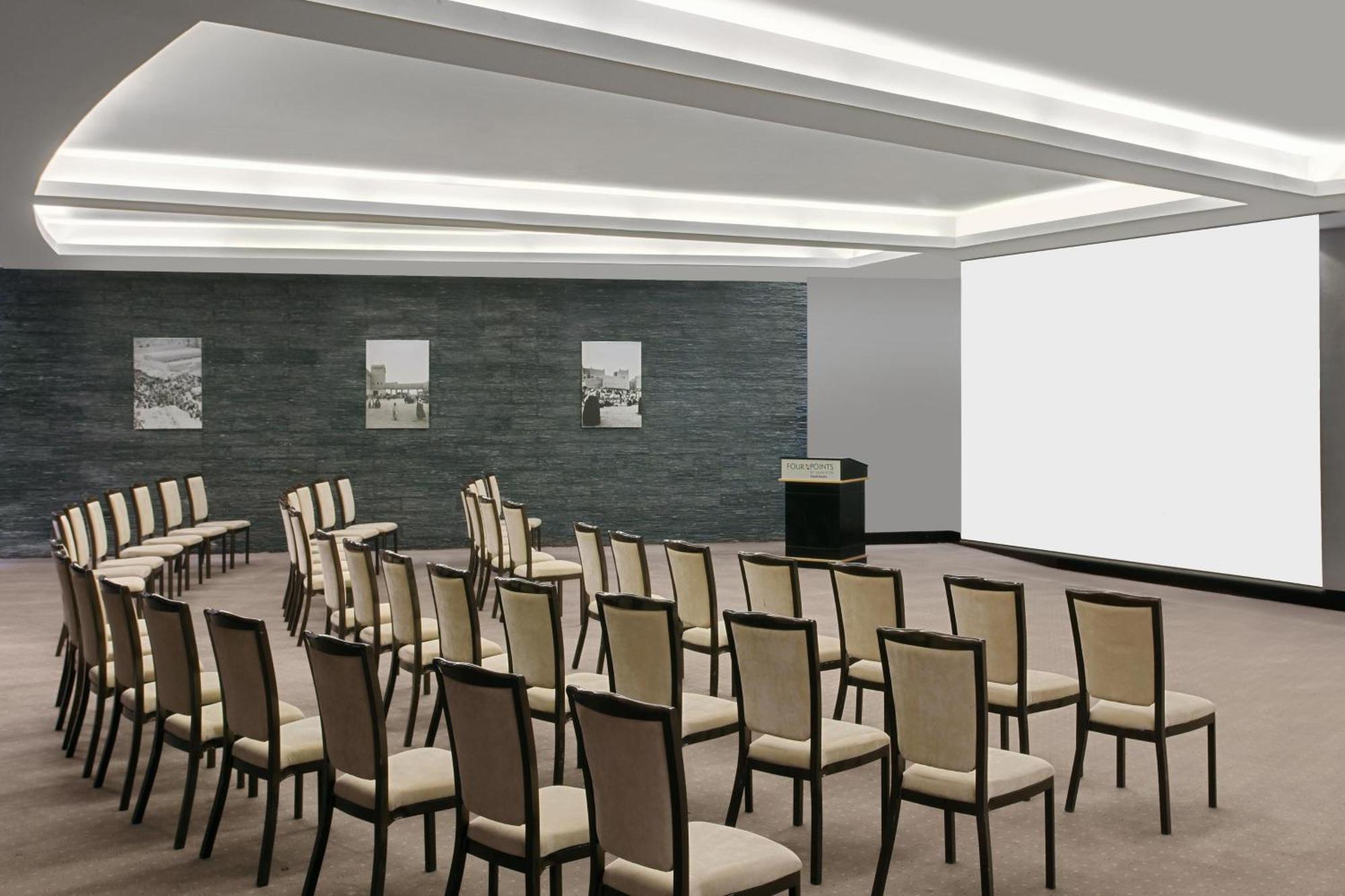 Four Points By Sheraton Khaldia 4*